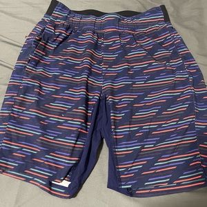 Lulu Lemon Shorts size medium (good condition)